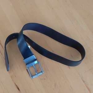 Boys reversible belt size 4-7